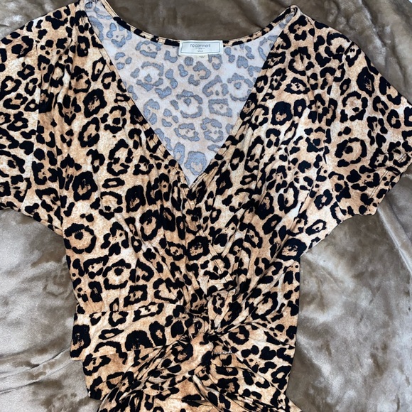 N.Y.L.A. Tops - 🐆🤎LEOPARD PRINT WRAP TOP🤎🐆